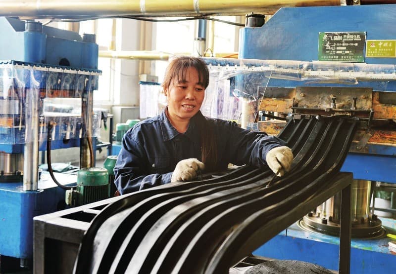 工信部致力推进橡胶工业转型升级